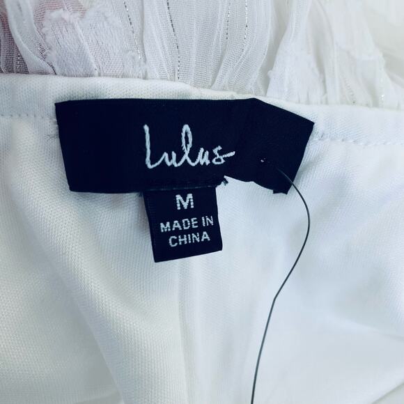 NEW Lulus Size M Easily Adored Burnout Floral Tiered Midi Dress White Ruffle - Picture 14 of 16